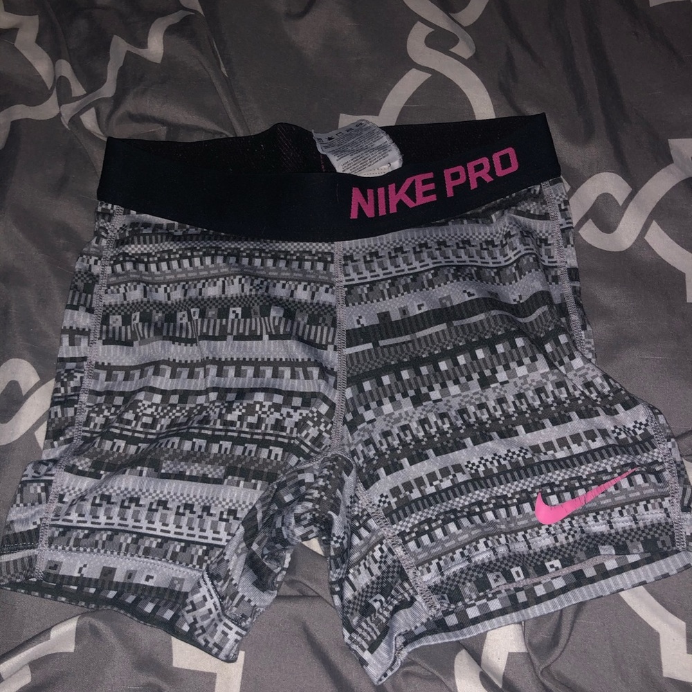 nike pros